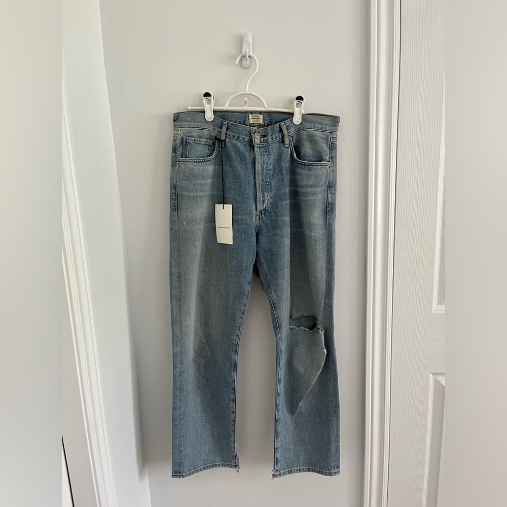 SOLD Citizens of Humanity Straight Leg Jeans